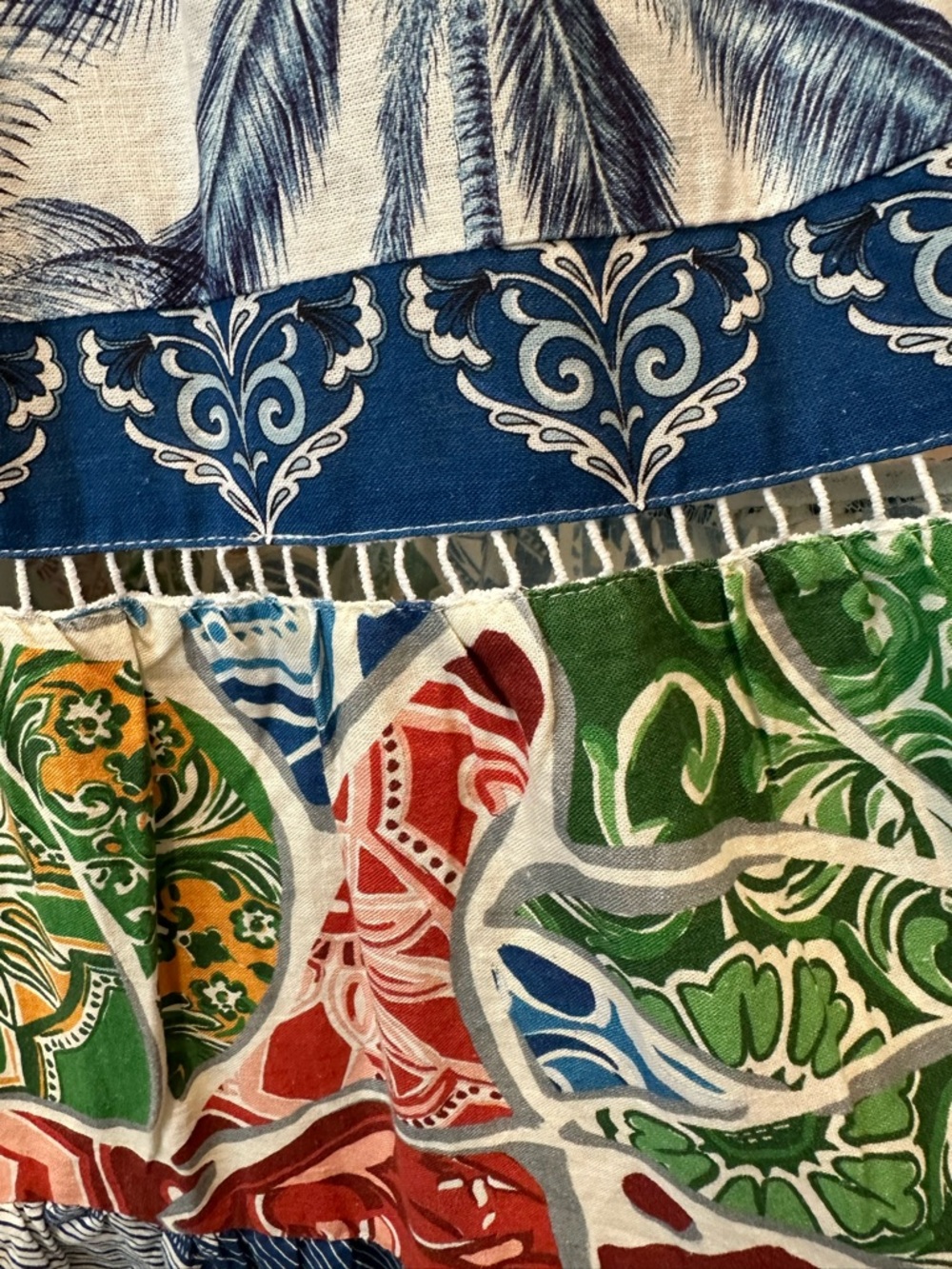 Farm Rio size XS tiered midi skirt in tropical prints - Picture 4 of 14